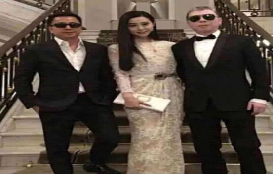 娱乐圈最热吃瓜事件,揭秘最热吃瓜事件背后的真相